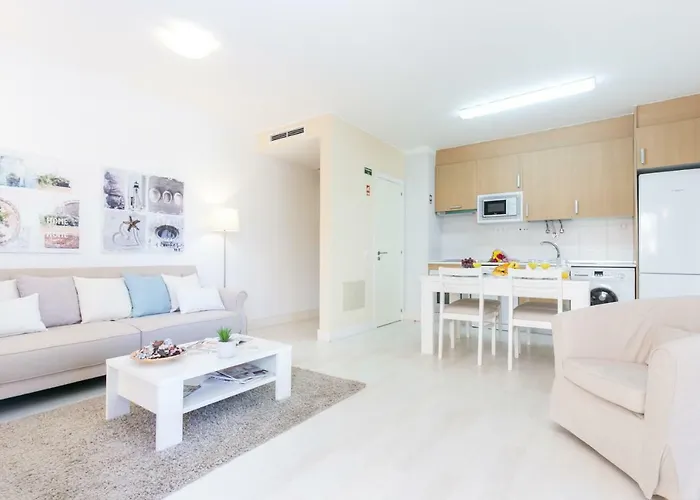 Litoral Mar Dream 17, Front, Free Wi-fi, Private Parking, Pool Appartement *