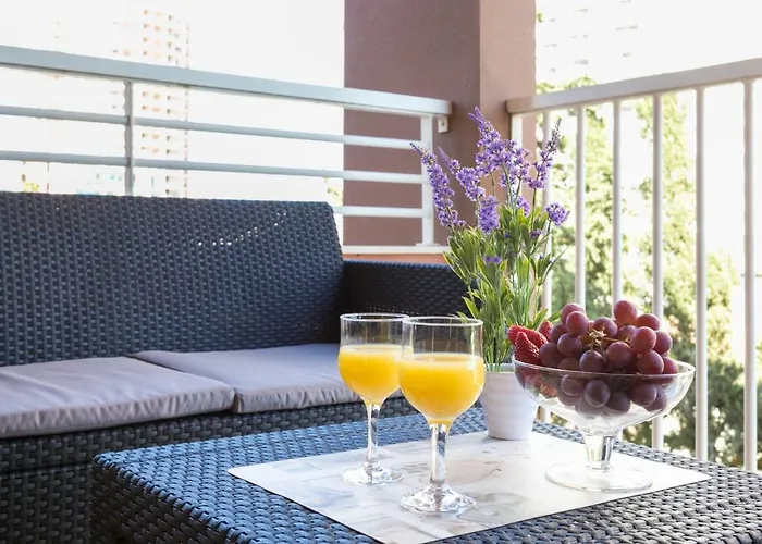 Litoral Mar Dream 17, Front, Free Wi-fi, Private Parking, Pool